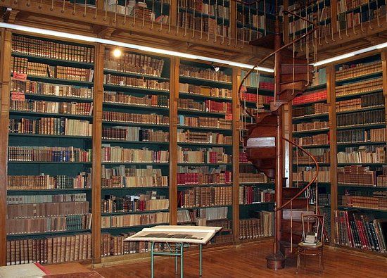 la grande bibliothèque de Gray