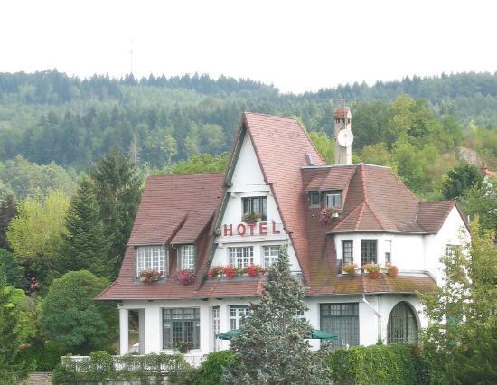 Hostellerie du Chateau D'as