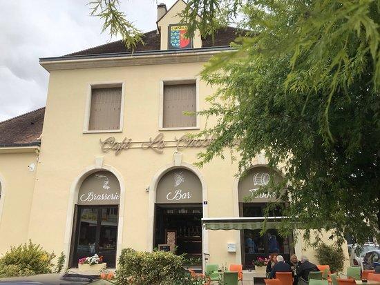 Cafe La Chablisienne