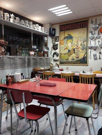 La Petite Taverne