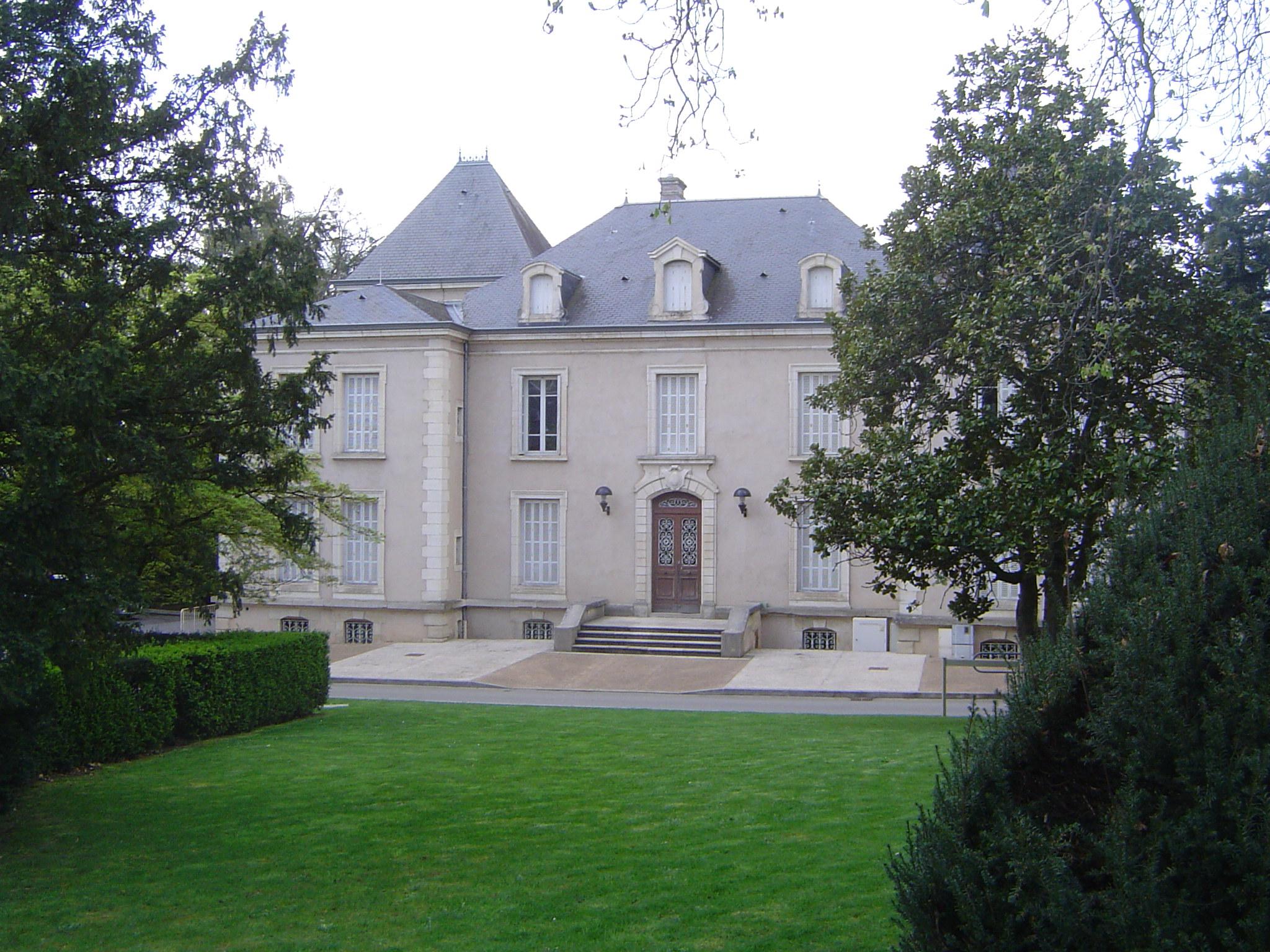 château Puzenat