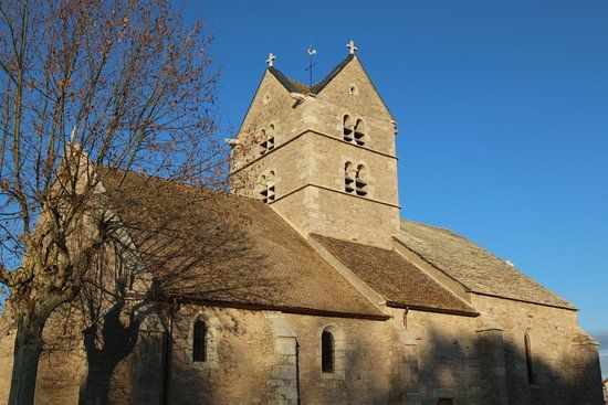 l'église Saint-Symphorien de Touches