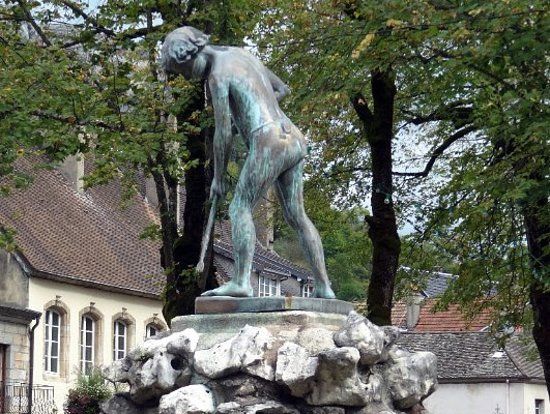 la statue du pêcheur de Chavots