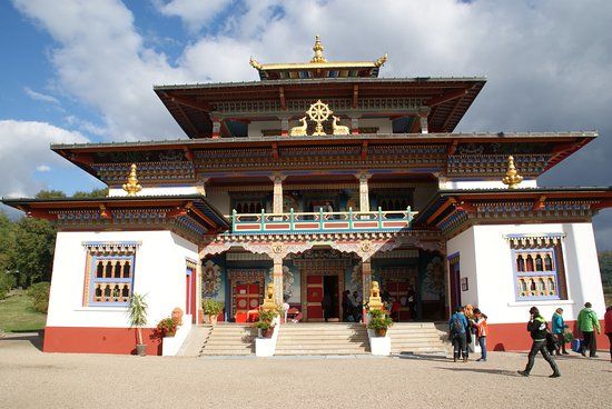Dashang Kagyu Ling