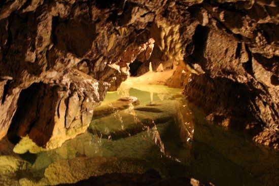 les Grottes de Vallorbe