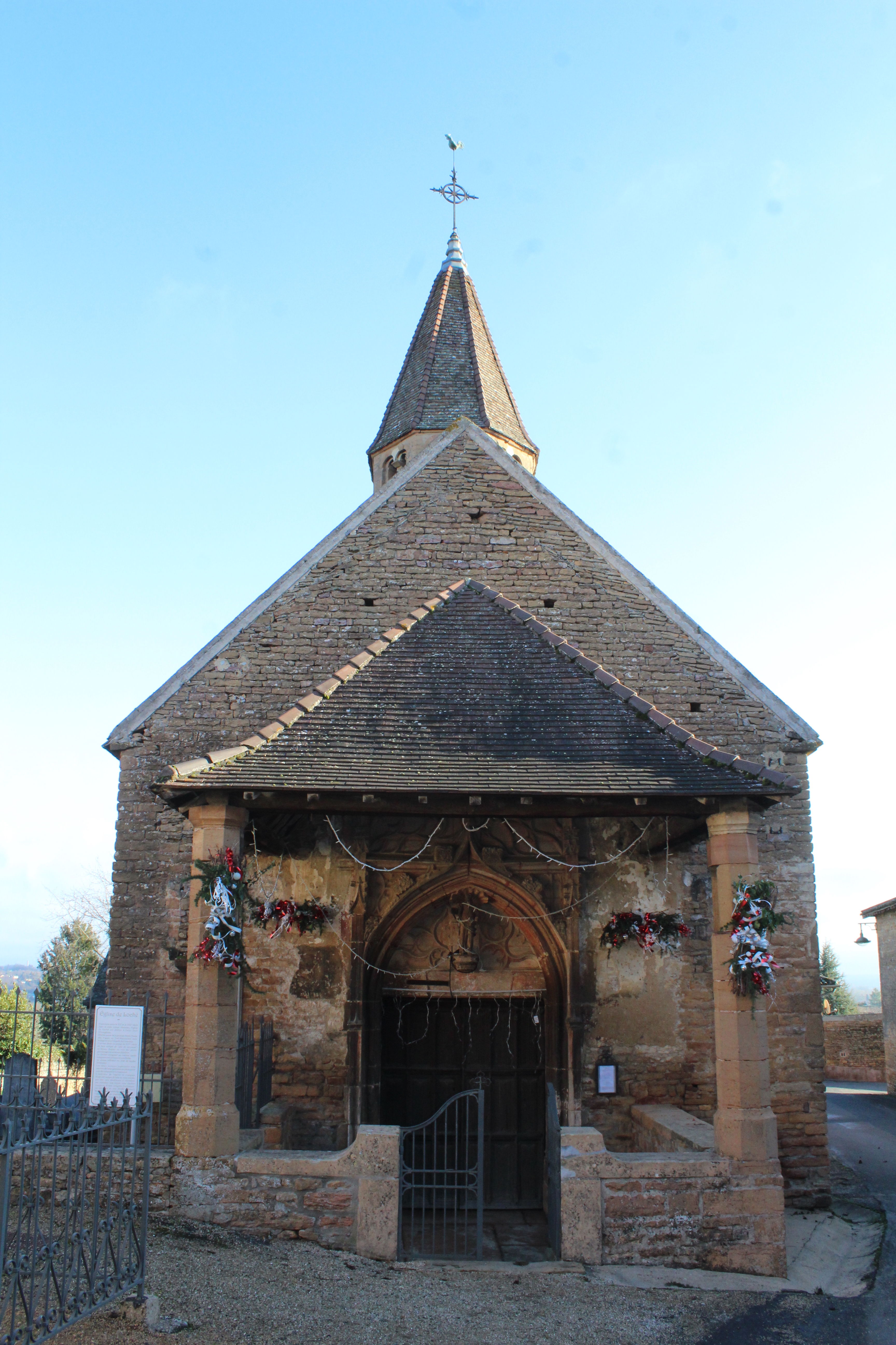 église Saint-Jean-l'Évangéliste de Loché