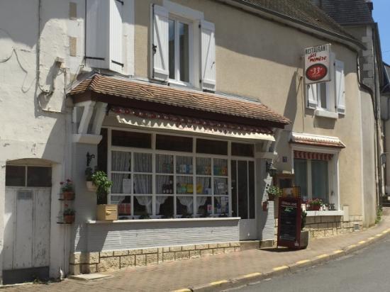 Chez Memere